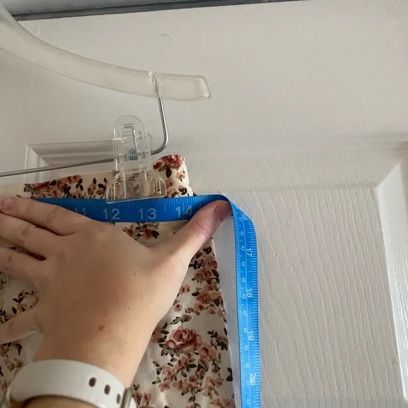 High Waisted Floral Skirt - Picture 5 of 5